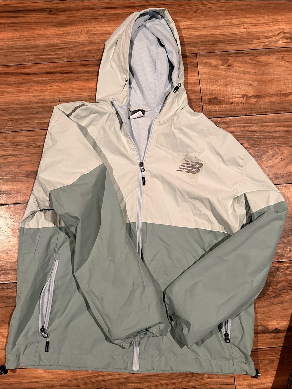 New Balance Two-Tone Sage and Light Gray Hooded Windbreaker